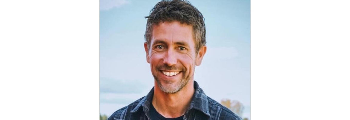 Årsmøte med underholdning!